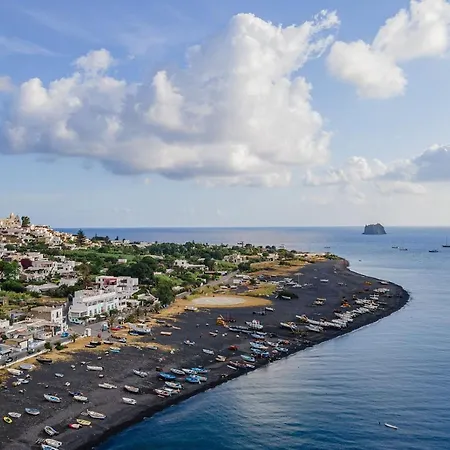 With Terrace Volcano & Sea View Hotel Stromboli