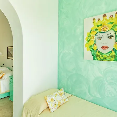 With Terrace Volcano & Sea View סטרומבולי